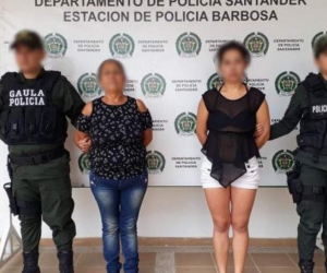Policía Madre e hija, quienes se hacían pasar por brujas.
