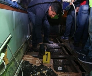 Caleta en el bus accidentado en Ecuador. 