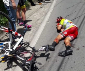  Uno de los ciclistas afectados. 