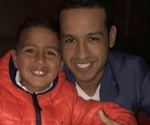  Martín Jr. junto a su padre, el cantante, Martín Elías. 