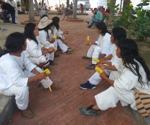 Indígenas kogui en el Parque de Bolívar