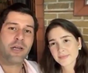 Selfie video del Mello junto a su esposa, Carina Cruz.