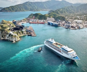LLegó a Santa Marta el crucero Seven Seas Mariner