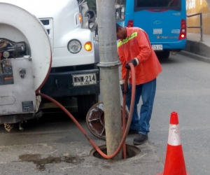 Mantenimiento preventivo en el sistema de alcantarillado de El Rodadero