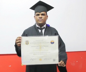 Jerfer Emilio Gutiérrez Villanueva, cumpliendo su sueño de graduarse en Unimagalena