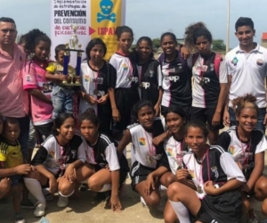 Campeonato de fútbol en Puebloviejo