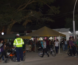 Operativos de recuperación del espacio público en los alrededores de Unimagdalena.