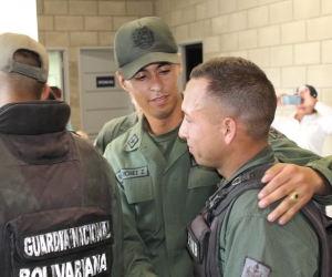 Los uniformados han salido por la frontera con Colombia. 