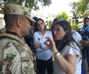 La Gobernadora y la Consejera Presidencial estuvieron al frente de cada una de las mesas de trabajo.