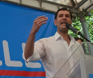 Luis Miguel Cotes, durante el anuncio oficial de su candidatura.