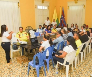 AVANZA LA FORMULACIÓN DE POLÍTICA PÚBLICA PARA LAS MUJERES