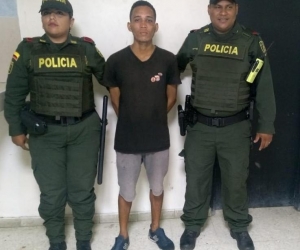 Este fue el joven capturado en medio de la riña intrafamiliar.