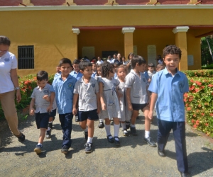 Niños visitando la Quinta de San Pedro Alejandrino.