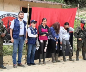 Las tres mujeres indígenas liberadas. 