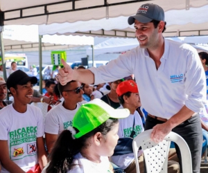 El Mello se reunió con habitantes del corregimiento de Palermo y aspirantes al Concejo Municipal.