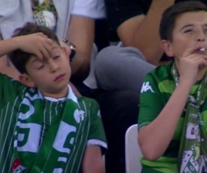 Imagenes en donde se ve al supuesto niño fumando.