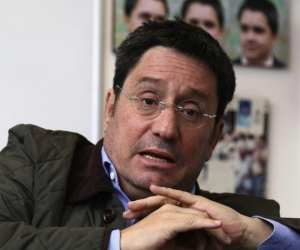 Francisco Santos.