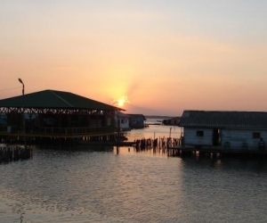 Nueva Venecia es uno de los tres pueblos palafitos de Colombia.