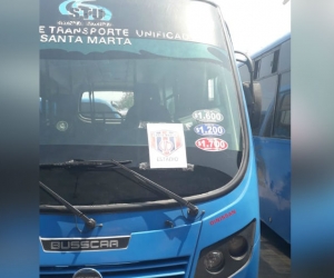 Así se verá la tablilla en los buses habilitados.