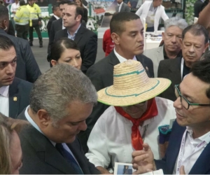 Diálogo entre el gobernador Caicedo y el presidente Duque.