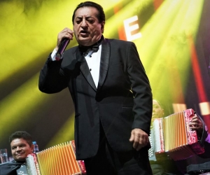 El cantante Jorge Oñate durante su presentación.