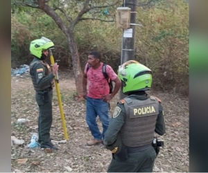 Hombre sorprendido intentando reconectar al motel de manera ilegal.