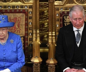 La Reina Isabel y el Principe Carlos