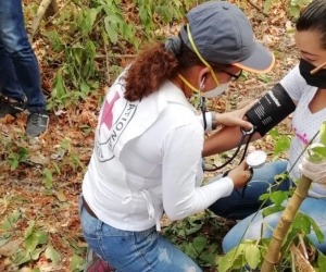 La mujer liberada recibió atención médica.