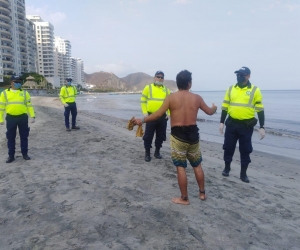 Controles en las playas de Santa Marta.