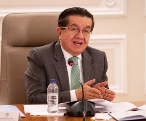 Ministro de Salud, Fernando Ruiz.