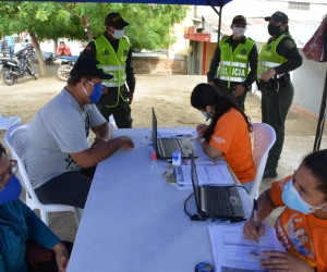 Esta semana se están entregando 1.000 bonos y 1.300 mercados físicos para completar la meta en este municipio.