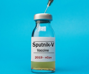Vacuna Spútnik, producida por Rusia.