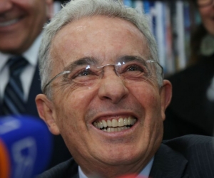 Álvaro Uribe, expresidente de la República y, ahora, exsenador.