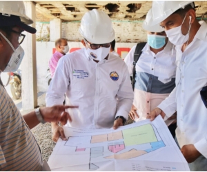 Esta visita sirvió también para realizar una inspección al edificio Santiago de Sompayón.