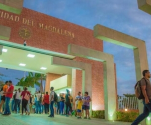 Entrada de la Universidad del Magdalena, sede principal.