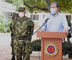 Visita de Mindefensa a Santa Marta.