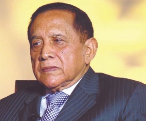 Miguel Maza Márquez.