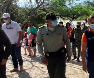 Policía, Ejército y Secretaría de Seguridad, se dieron cita en Bahía Concha.