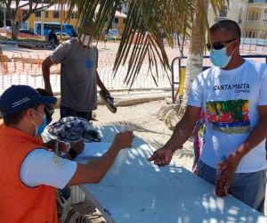 Controles en la playa de El Rodadero