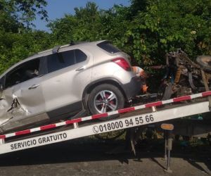 Así quedó uno de los vehículos implicados en el accidente.