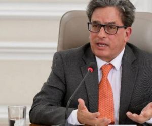 exministro Alberto Carrasquilla.