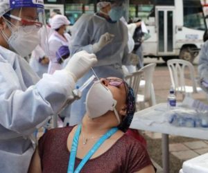 Solo hoy, Colombia presentó más de 30 mil nuevos contagios.