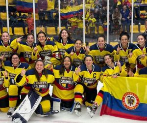 Selección femenina de hockey sobre hielo