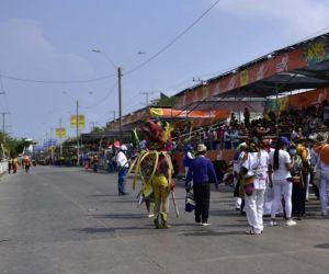 El desfile tuvo que ser suspendido.