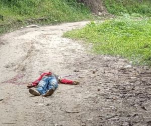 La comunidad cada vez que transitaba por la zona se encontraba con los muertos.