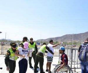 A las 3:00 de la tarde se abrirán las puertas del escenario deportivo. 