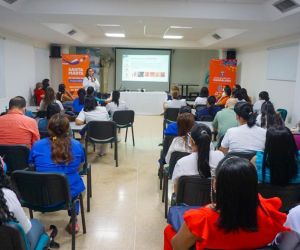  Esta actividad se llevó a cabo en el auditorio de la clínica Mar Caribe.