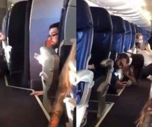 Hombres armados dispararon contra un avión de Aeroméxico y otro de la Fuerza Aérea Mexicana.