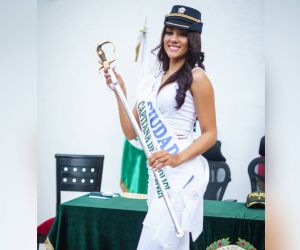 Laura Angulo.