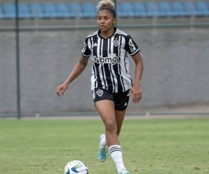 Jorelyn Carabalí con el Atlético Mineiro de Brasil.